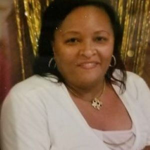 Meet your Posher, Cynthia